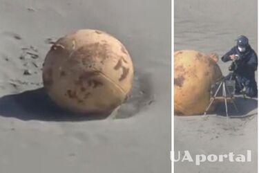 Может иметь неземное происхождение: странный шар обнаружили на побережье в Японии (видео)