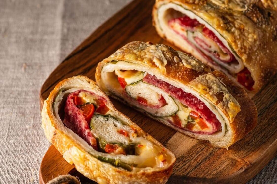 Всего 4 ингредиента: как приготовить сочные пицца-роллы дома