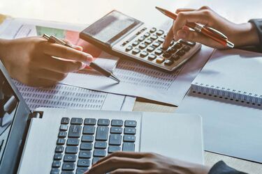 В марте часть украинцев останется без доплат к пенсиям: кого это касается