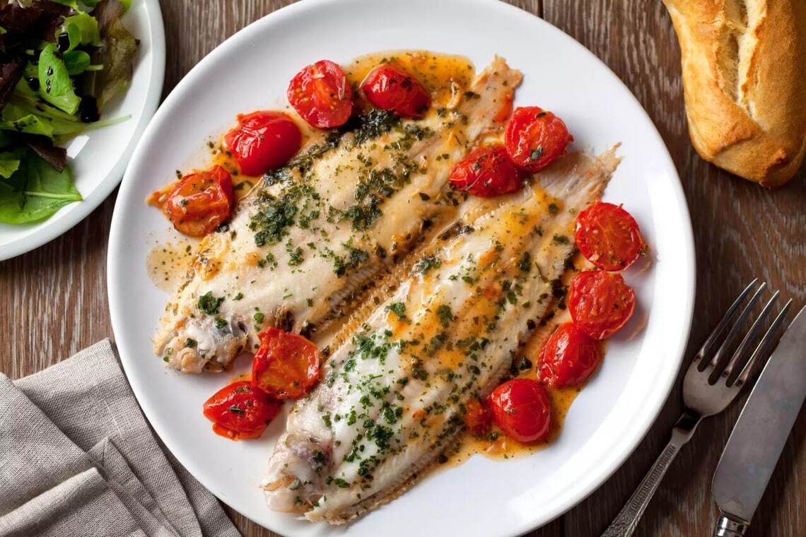 Follow these tips and the hake fillet will not fall apart during frying 