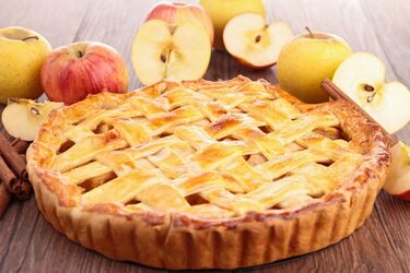 Как сделать яблочный пирог на Большой пост