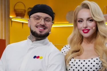 'Он готовит, она управляет': где смотреть кулинарное шоу с Поляковой и Мицкевичем