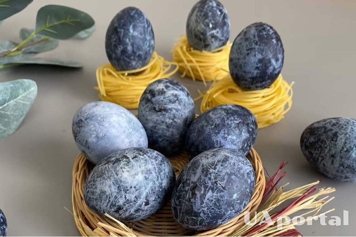 Мармурові яйця на Великдень: спосіб фарбування крашанок з піною для гоління