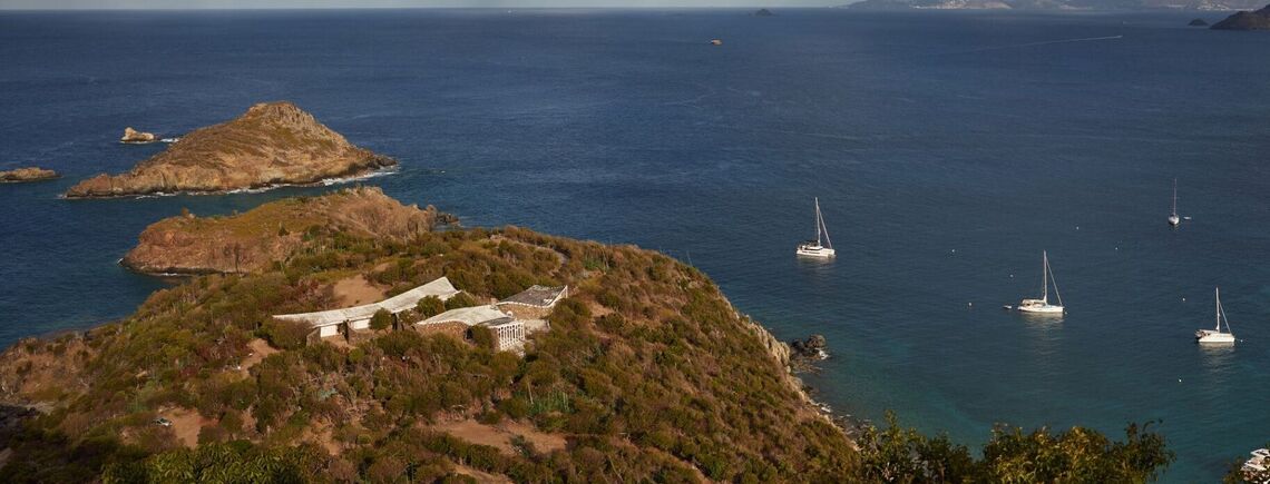 На карибському острові за рекордну суму продали колишній маєток Рокфеллера
