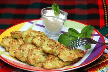 Дешеві та смачні 'деруни' не з картоплі: як нагодувати цілу сім'ю однією капустиною