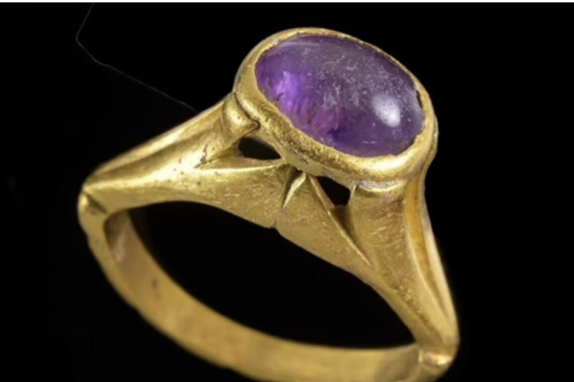 Symbolized high status in society: a 1400-year-old ring found in Israel 