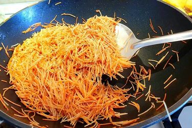 Як зробити смажені макарони