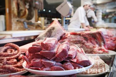 Як вибирати хороше м'ясо: зверніть увагу на колір та запах