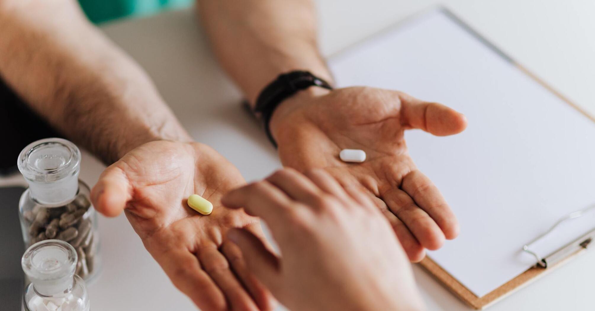 Купити медикаменти за програмою 'Доступні ліки' з 1 липня стане важче: які зміни