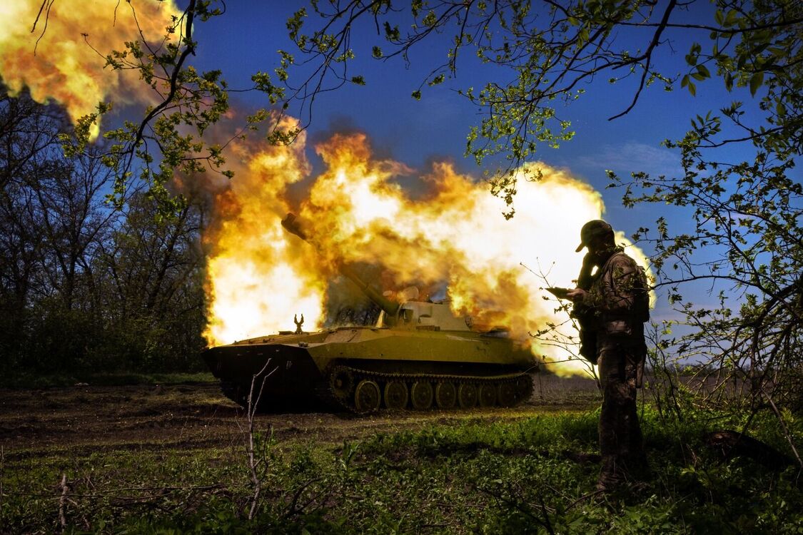 Бійці 72 бригади влаштували російській піхоті 'атракціон' з вільним падінням (відео)