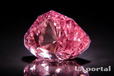 Самые дорогие драгоценные камни в мире: почему за них готовы отдать столько