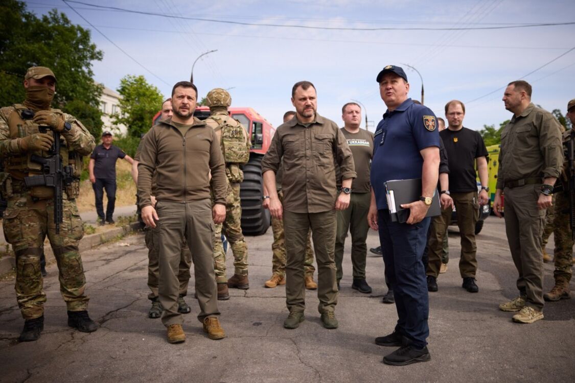 Occupants started shelling flooded Kherson when they found out that Zelenskyy had arrived there (video)