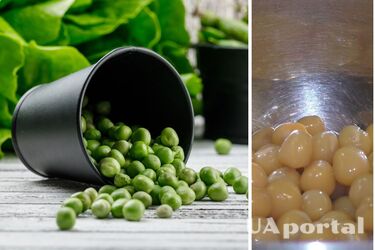 Why add baking soda when cooking peas