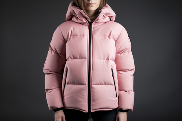 Как разгладить и равномерно распределить пух в куртке после стирки