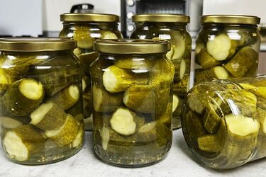 Як законсервувати огірки з гірчицею по-фінськи