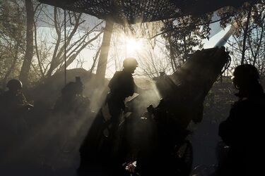 Бойцы 30 ОМБр атаковали пехоту врага, собиравшуюся на штурм (взрывные кадры)