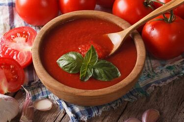 How to make homemade ketchup from fresh tomatoes without starch