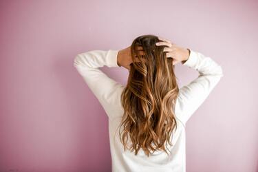 Top 5 life hacks for voluminous hairstyles