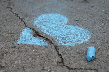 Граница между реальным и потусторонним: почему люди избегают трещин