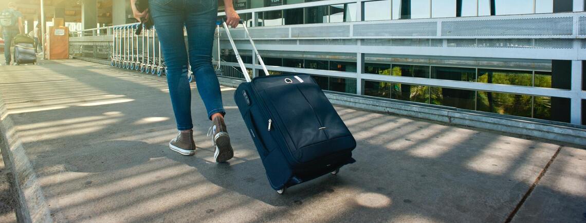 Як захистити свою валізу та уберегти себе від найпопулярніших схем шахрайства під час мандрівки