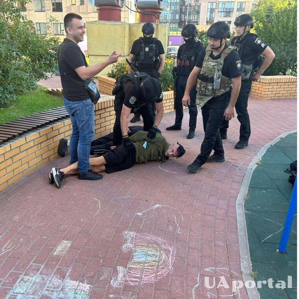 В Киеве было совершено покушение на убийство заместителя председателя ГНС Украины Евгения Сокура (фото)