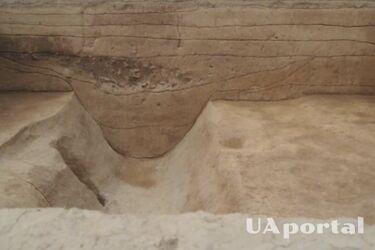 Archaeologists discover 1000-year-old ruins of Emperor Cao's mausoleum gatehouse in China