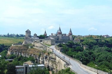Экспресс тур по Каменец-Подольскому: Топ-6 локаций за один день