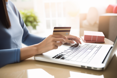 Плюси та мінусі онлайн шопінгу ТЕСТ