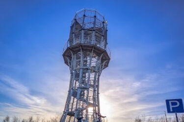 Карпатський маяк: що подивитись на новій туристичній точці - горі Цюхів 