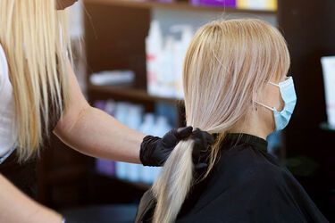 Чотири прості зачіски, що приховають проблему рідкого та тонкого волосся