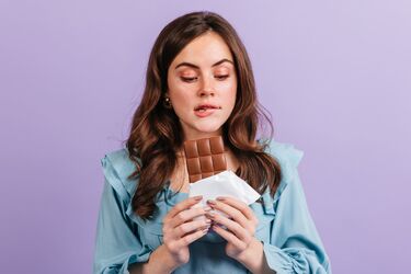 Ознаки, що відрізняють справжній шоколад від підробки