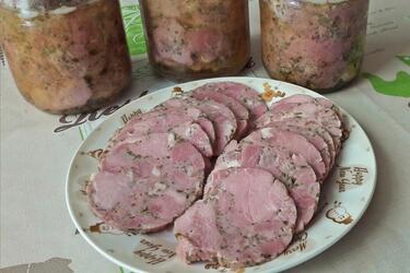 Как сделать колбасу по-польски в банках