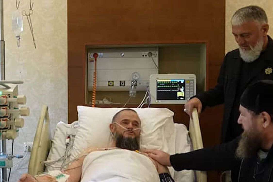 В мережі зʼявилось відео, де Кадиров нібито відвідує дядька в лікарні: в коментарях засумнівались