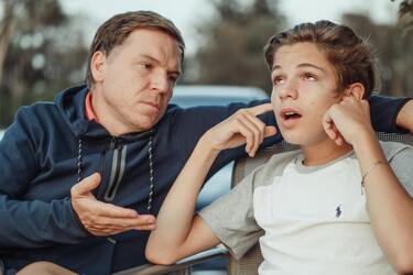 Як знайти спільну мову з підлітком: 3 секретні прийоми