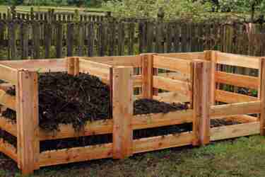 How to make a compost pit to create fertilizers from leaves and tops