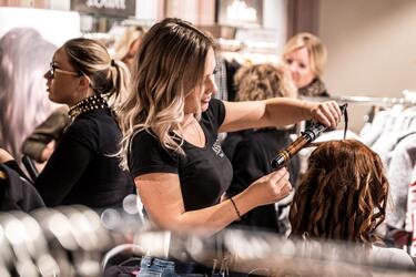 П'ять наймодніших стрижок на осінь 2023 року (фото)