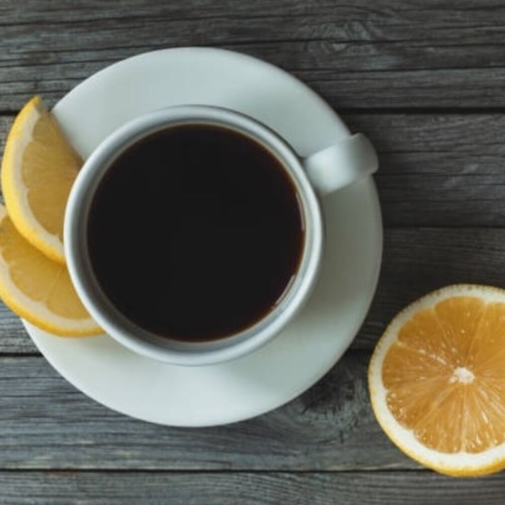 Помогает ли кофе с лимоном похудеть: специалисты объяснили популярный тренд в ТикТок