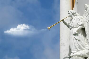 Шесть знаков, которые помогут распознать присутствие ангела-хранителя