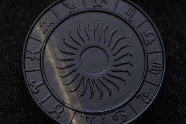 Гороскоп для трех знаков зодиака