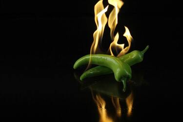 Як позбутися печії в роті після гострого перцю: дієві лайфхаки