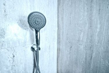 How to remove limescale on a shower head: 4 effective tips