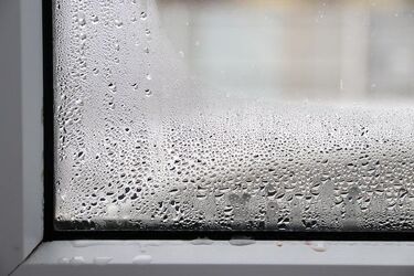 How to get rid of condensation on windows: 4 effective tips