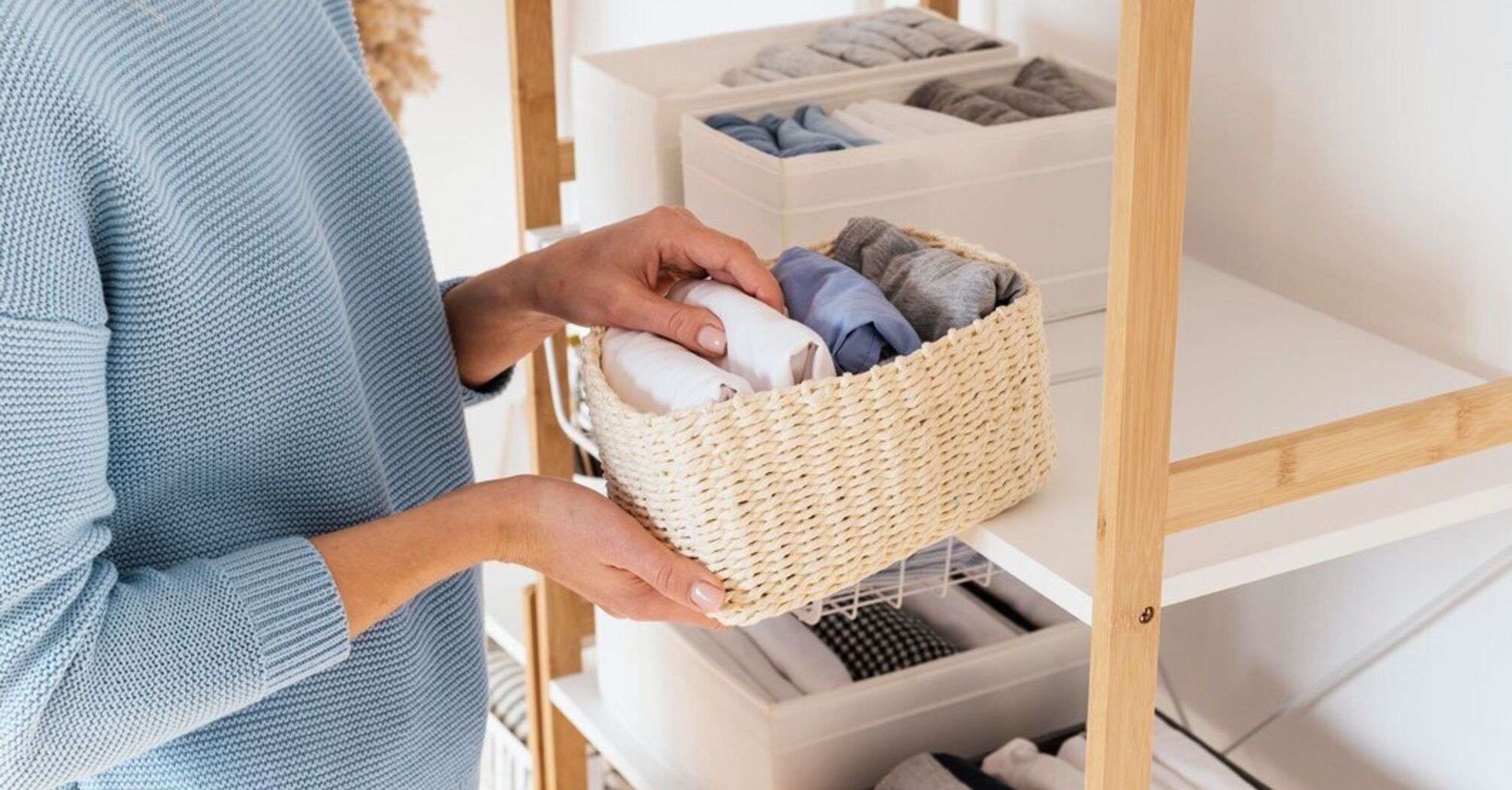 How to store things compactly in a small apartment: 5 tips for organizing space