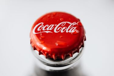 How to use cola in everyday life: 4 interesting tips