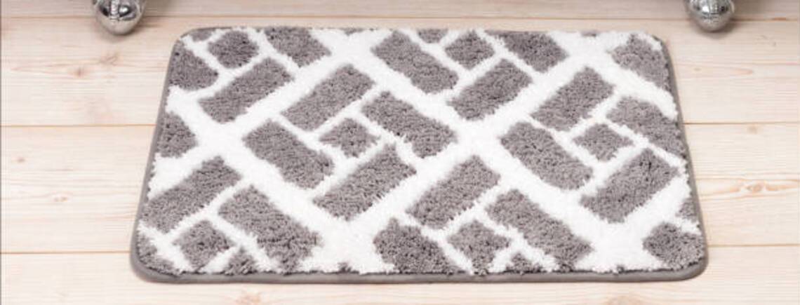 Як доглядати за килимком для ванни: поради щодо очищення