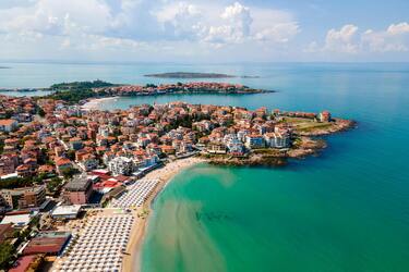 An attractive place for expats: Advantages and disadvantages of living in Bulgaria