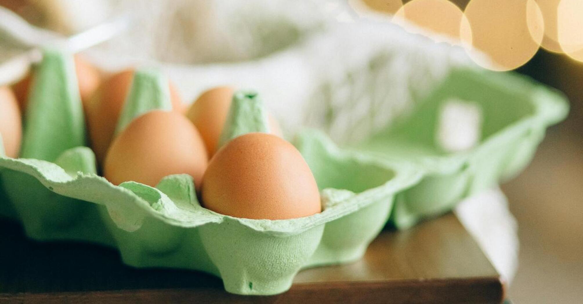 Будут дольше оставаться свежими: эксперты назвали 'лучшее место' для хранения яиц