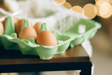 Будут дольше оставаться свежими: эксперты назвали 'лучшее место' для хранения яиц