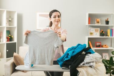 How to quickly restore faded clothes after washing: Effective tips
