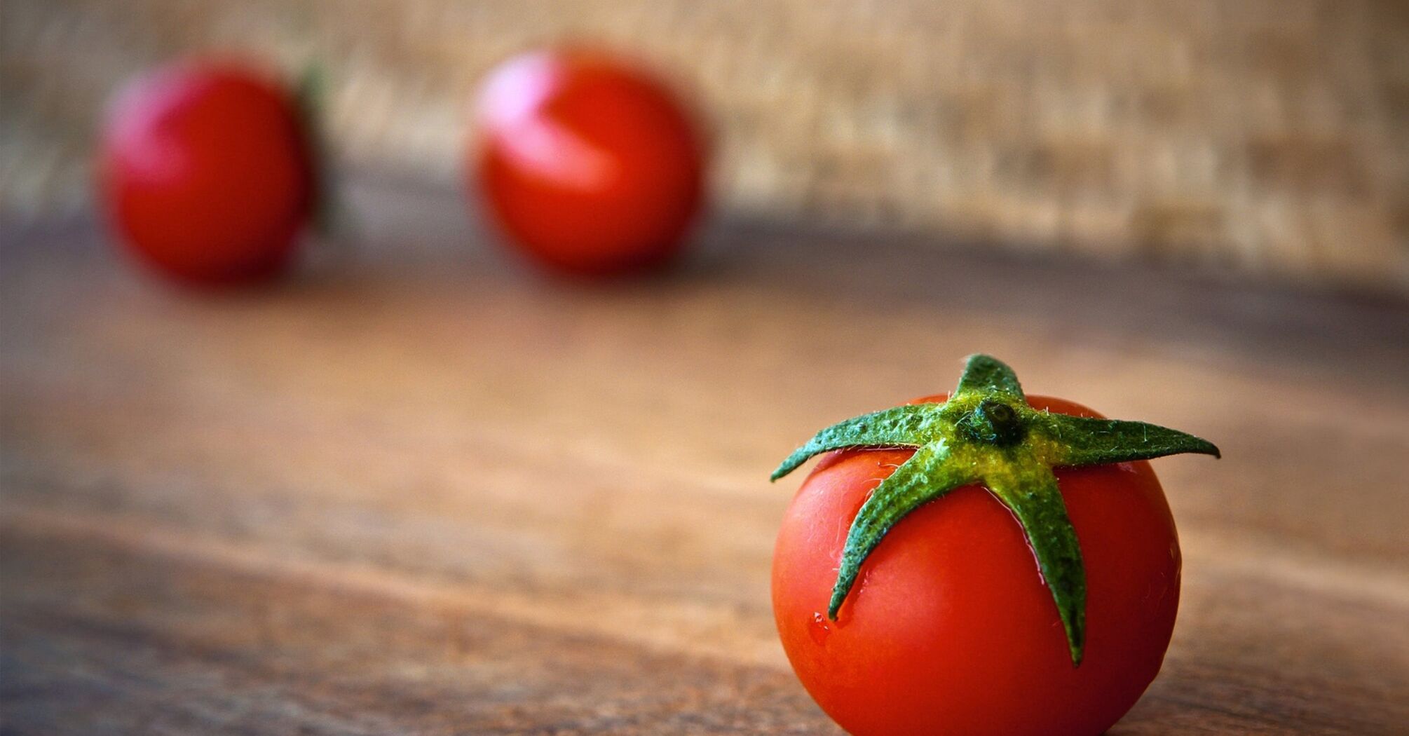 Как вернуть вкус тепличным помидорам: 3 эффективных лайфхака